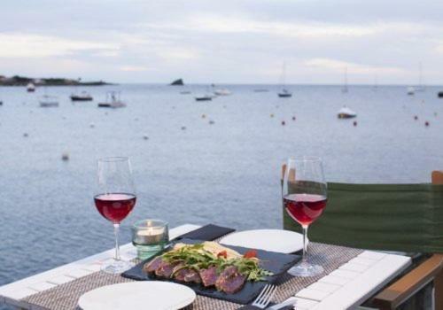 Centric Townhouse With Sea View - Casa Marta Villa Cadaques Bagian luar foto